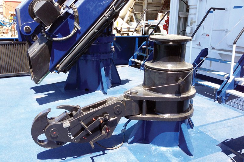 capstan - towing hook